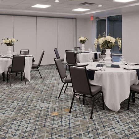 Hilton Garden Inn Birmingham Se/Liberty Park Eksteriør bilde