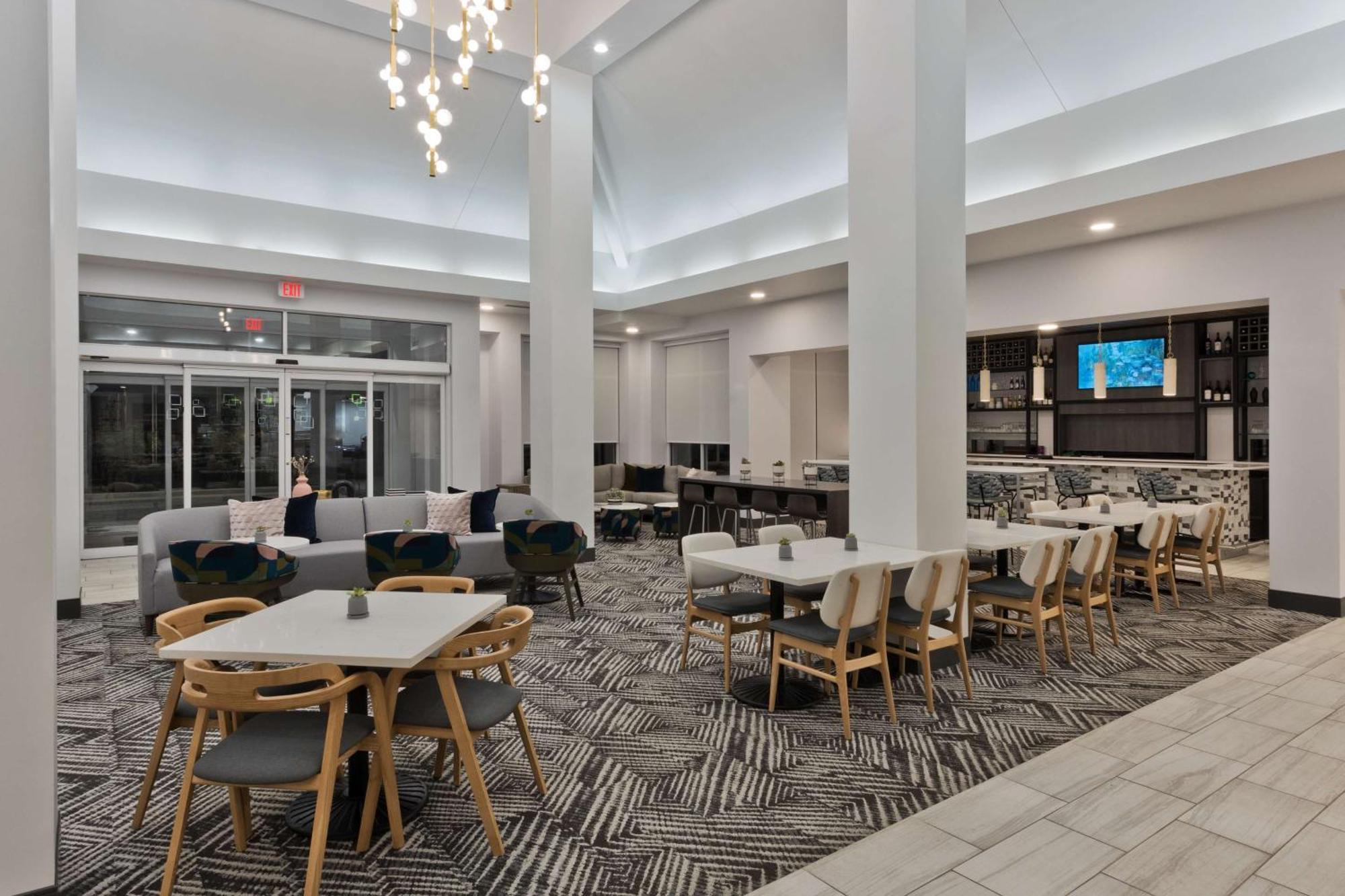 Hilton Garden Inn Birmingham Se/Liberty Park Eksteriør bilde