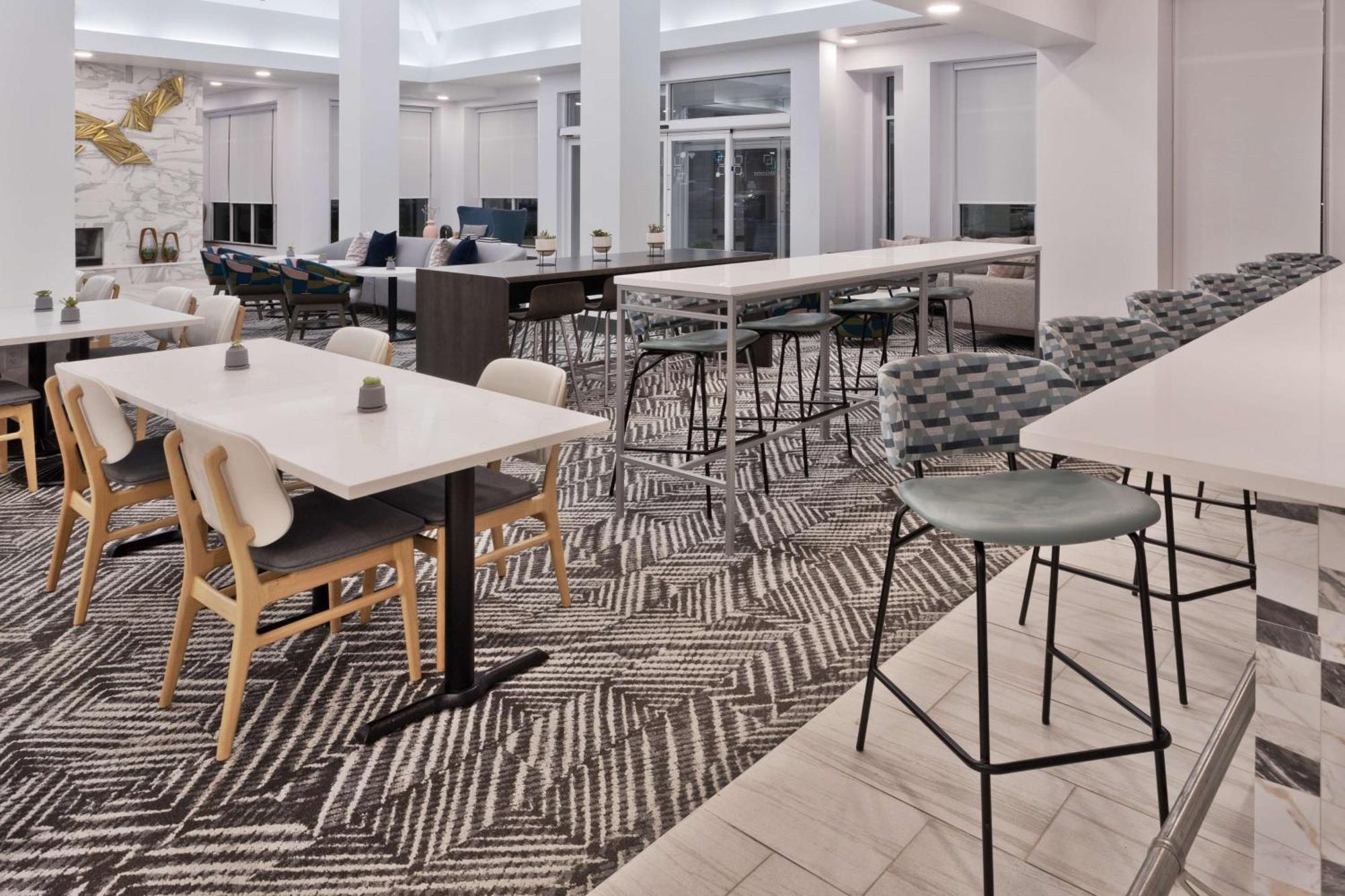 Hilton Garden Inn Birmingham Se/Liberty Park Eksteriør bilde