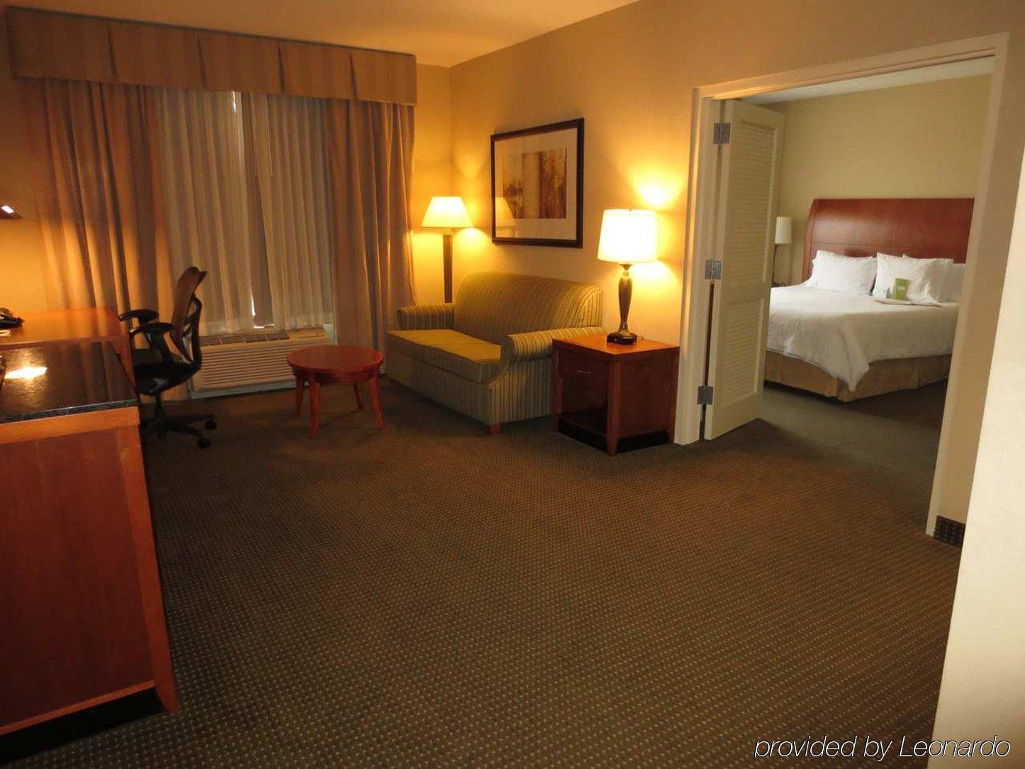 Hilton Garden Inn Birmingham Se/Liberty Park Eksteriør bilde